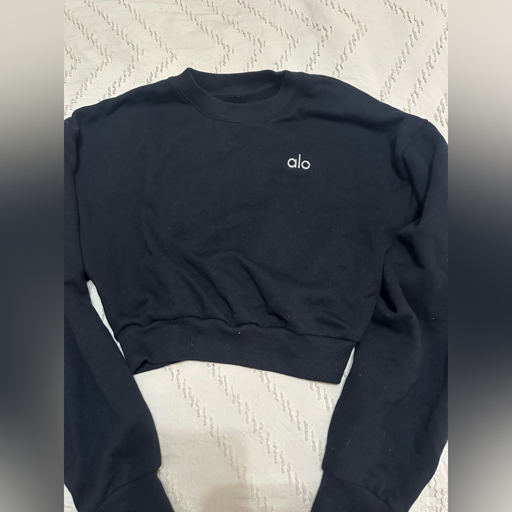 ALO Yoga Black Cropped Crewneck Sweatshirt